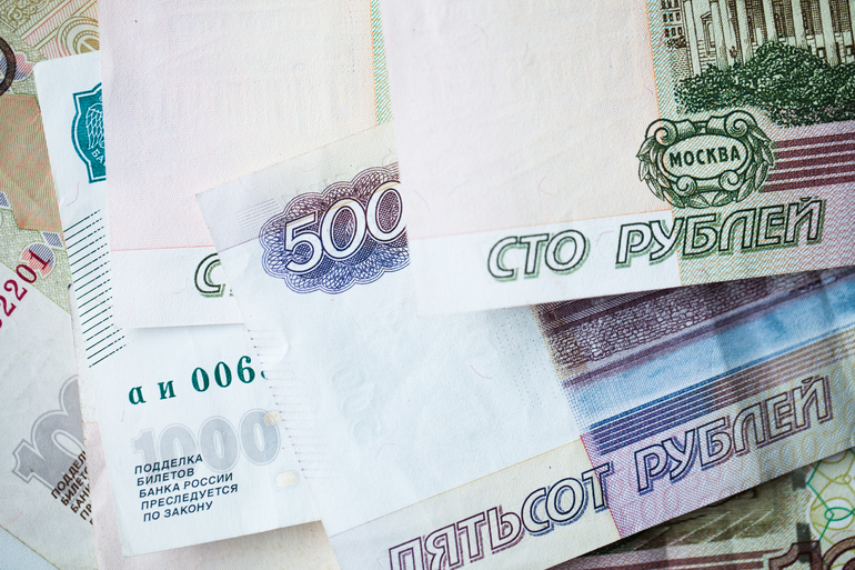 Центробанк анонсировал презентацию обновленной банкноты в 100 рублей