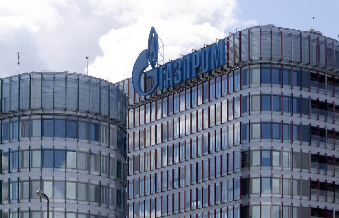 "Газпром" за январь-апрель нарастил поставки в Китай на 60%